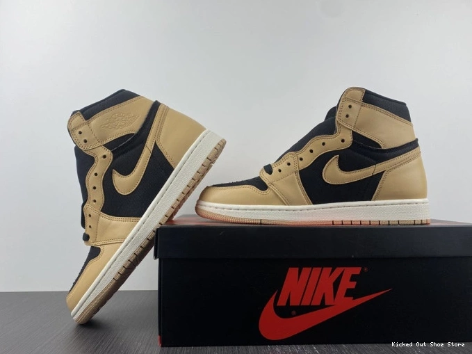 Kicked Out Shoe Store Air Heirloom OG 555088-202 Jordan High 1 0715